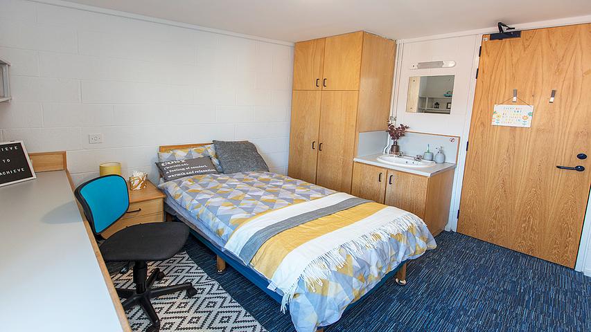 Robbins Hall - University of Plymouth