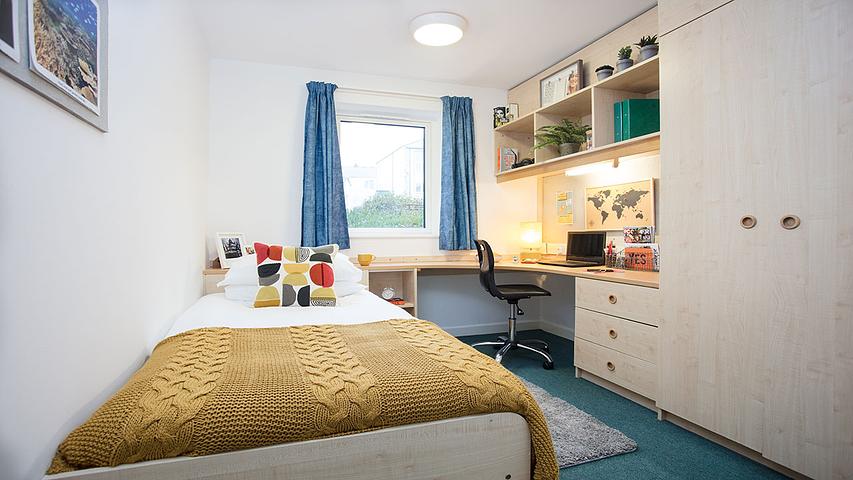 radnor-hall-university-of-plymouth